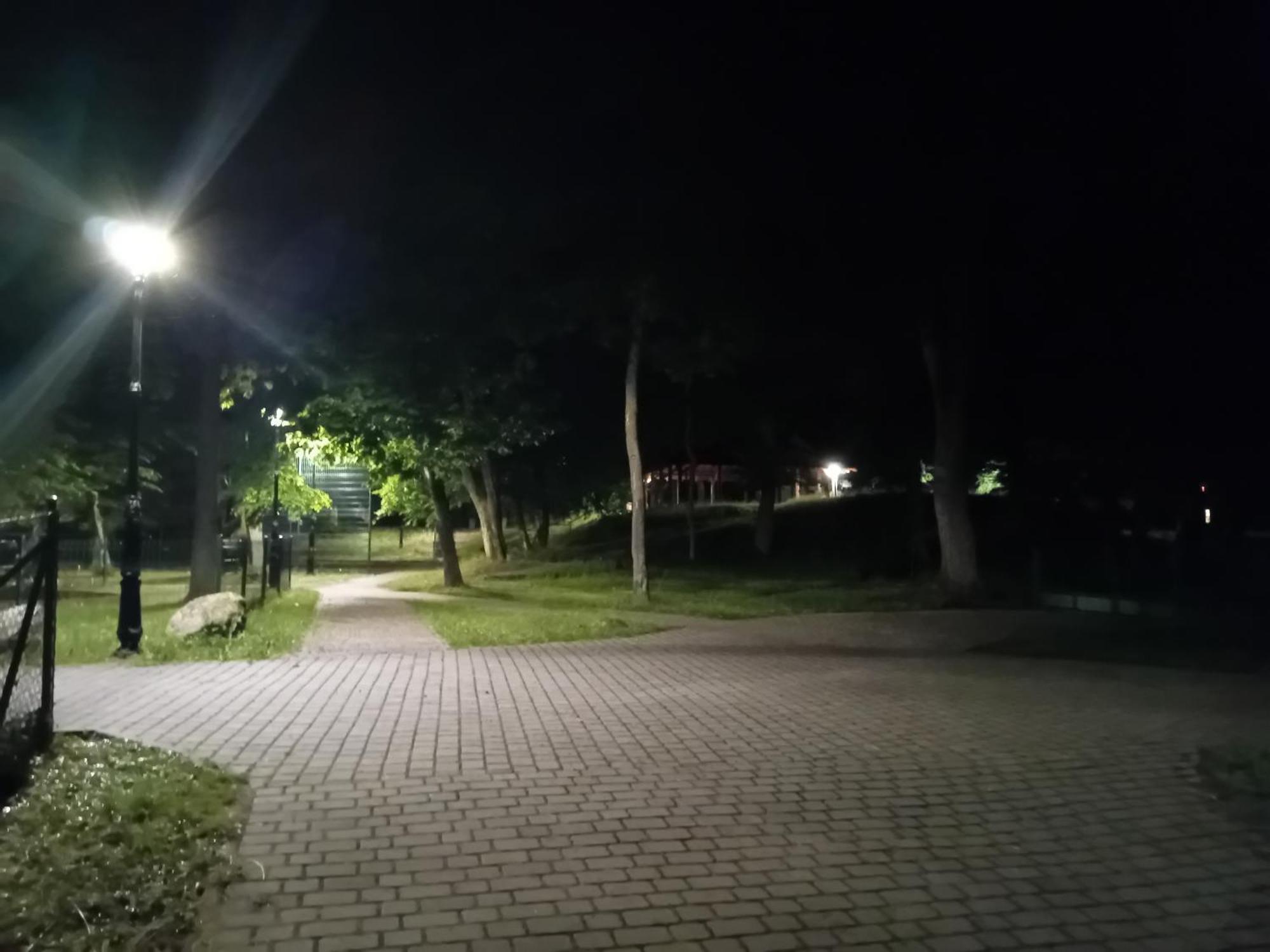 Pokoje Goscinne Sloneczny Klon Dabrowno Buitenkant foto