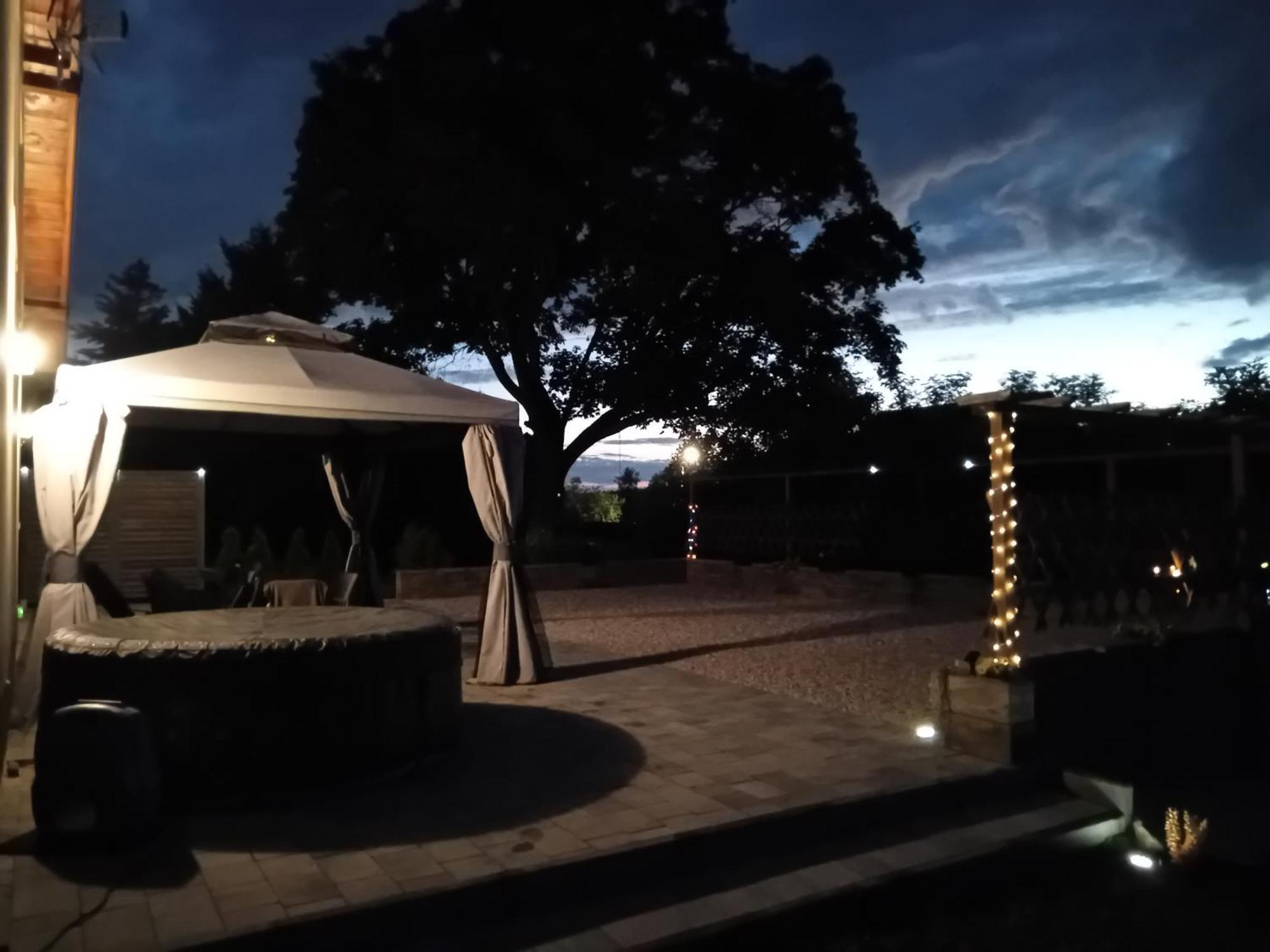 Pokoje Goscinne Sloneczny Klon Dabrowno Kamer foto
