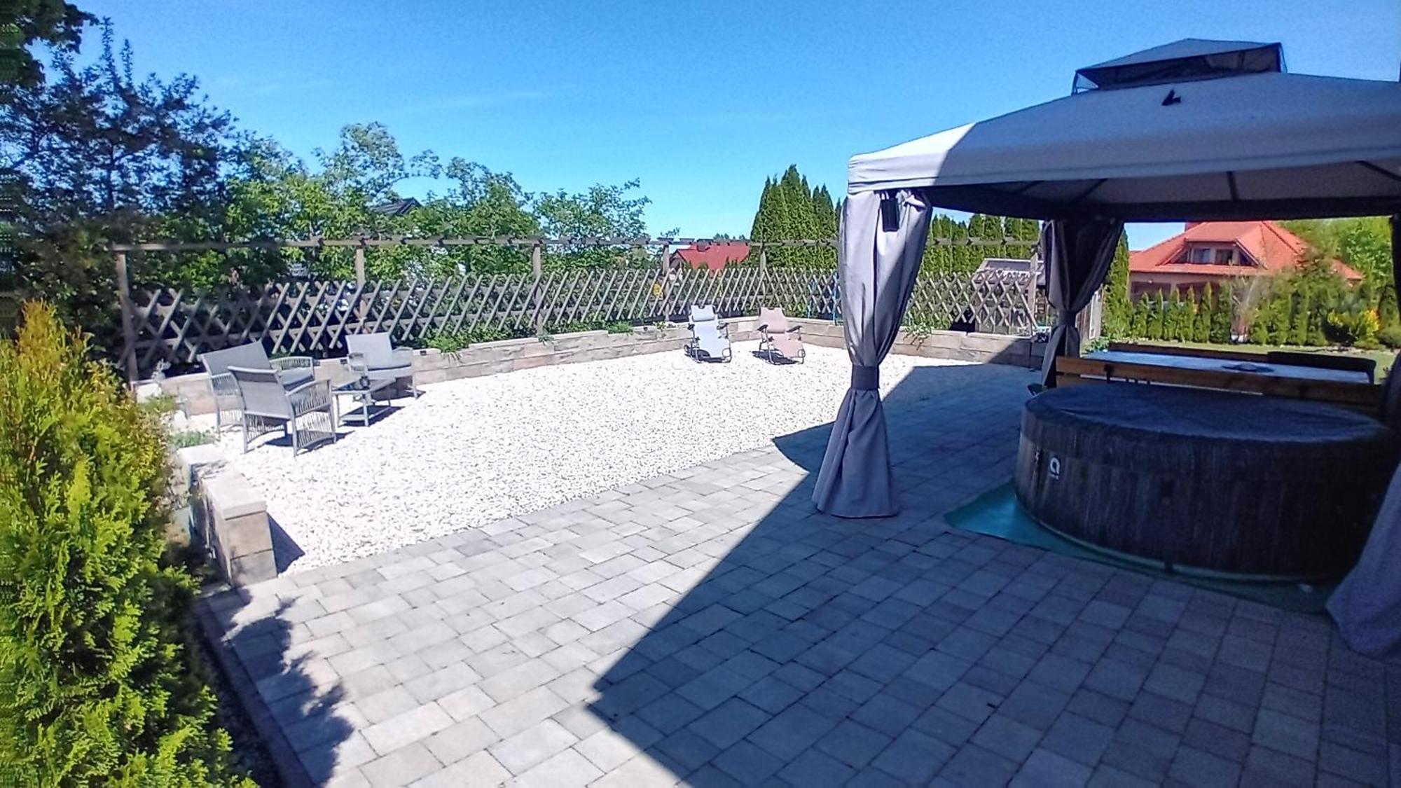 Pokoje Goscinne Sloneczny Klon Dabrowno Buitenkant foto